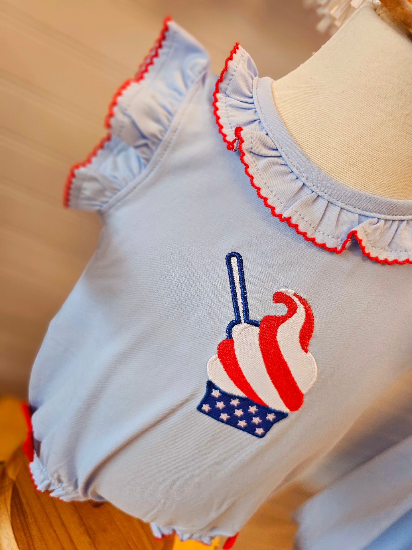 Patriotic Girl's Bubble